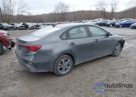 2022 Kia Forte Lxs из США, поврежденный, VIN 3KPF24AD8NE476427
